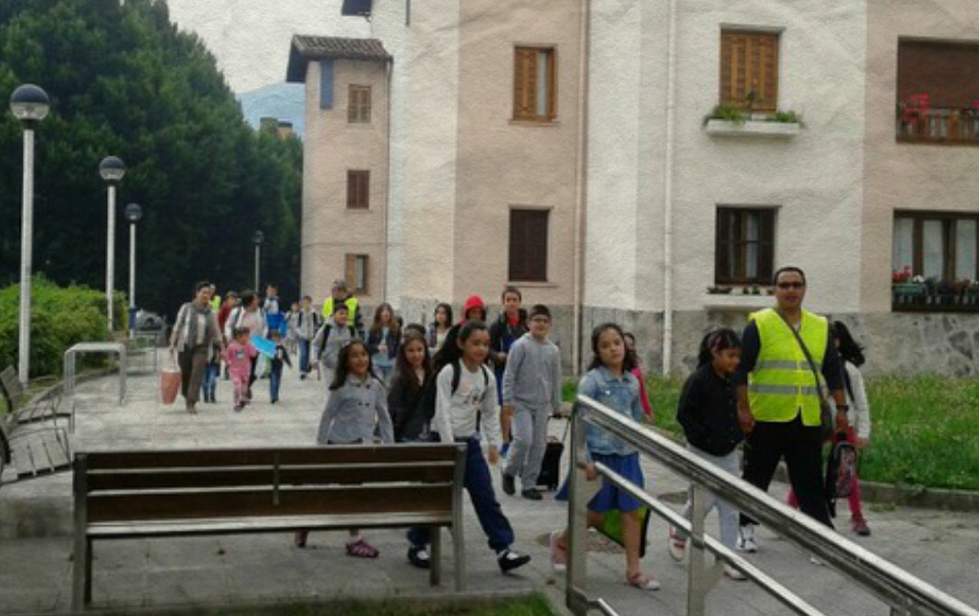 ELKAR OINEZ BUSA, Irailak 19-23 bitartean.