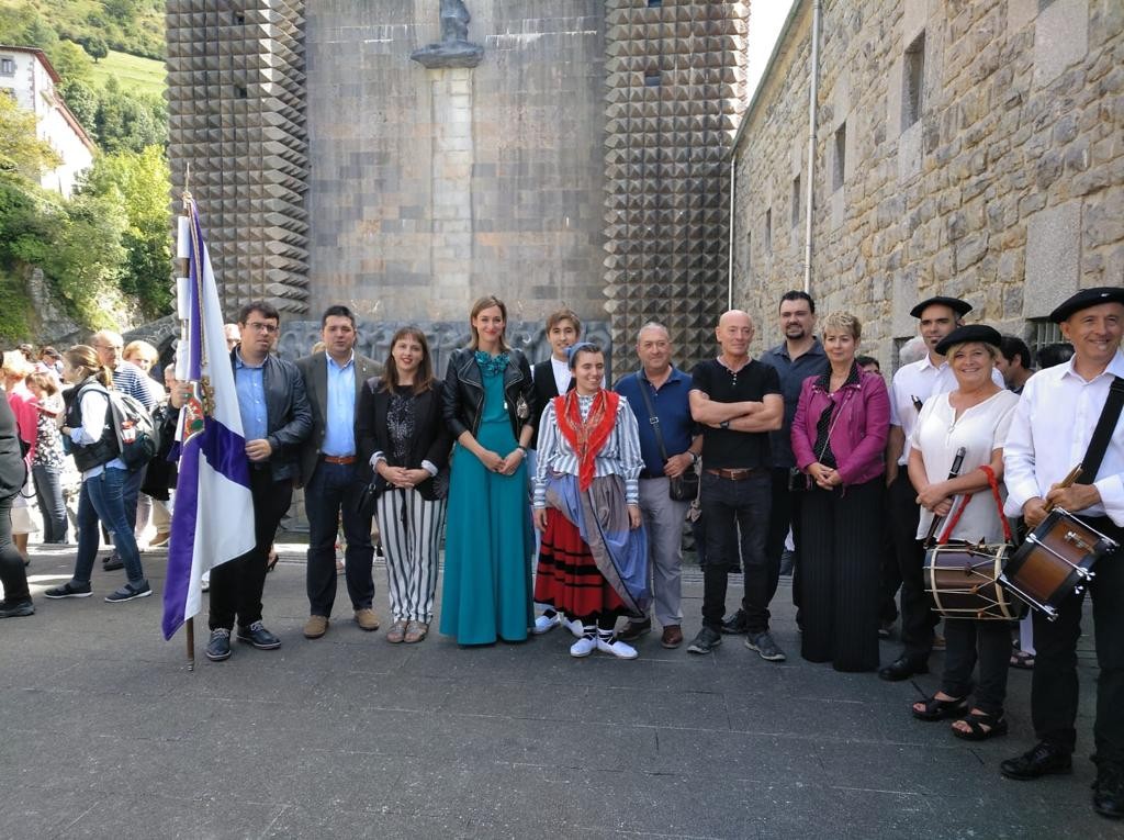Arrasatearren eguna ospatu dute Arantzazun