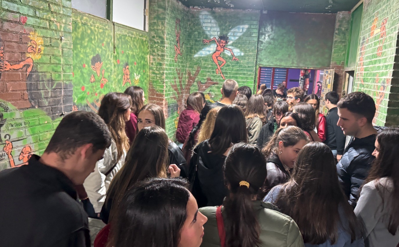 Gazte Asanblada gaztetxearen irekiera prestatzen ari da