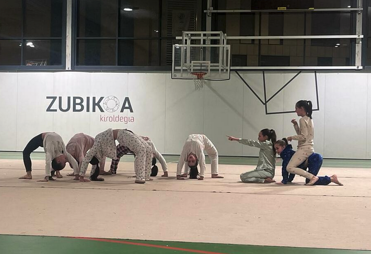 Gimnasia ritmikako saioak egingo dituzte irailaren hasieran