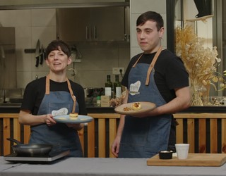 Markel Aranak eta Anne Otegik kozinatutako gazta tarta