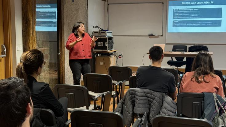 Gazteen eta etxebizitzen egoera azaldu eta dauden baliabideak partekatu ditu GAZek Bergaran