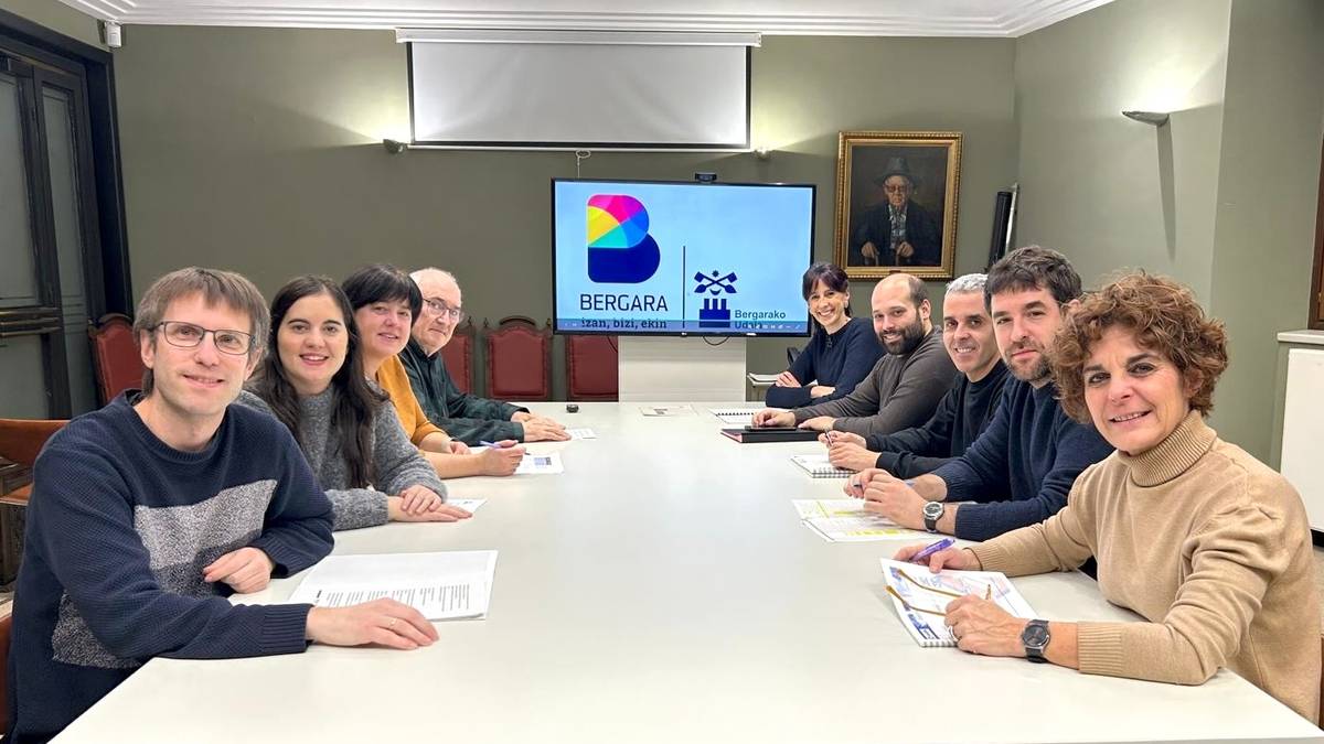 "Salbuespenezko inbertsioen" ostean, sei milioi euro gutxiago proposatu dute 2026ko udal aurrekonturako