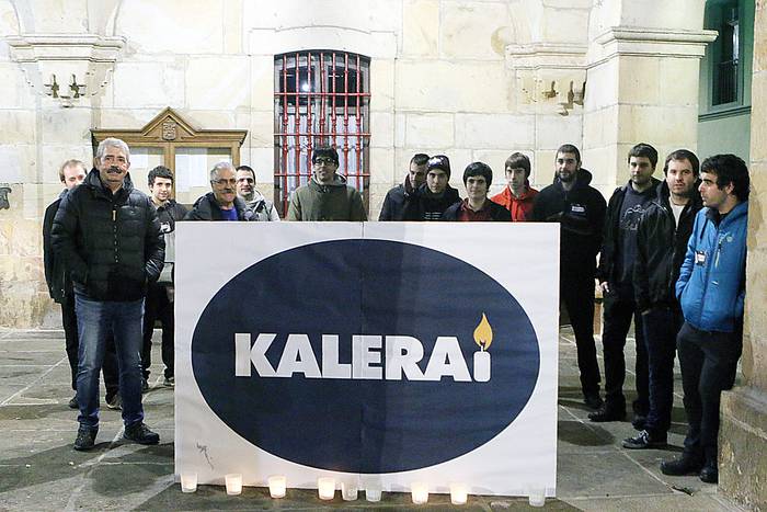 'Kalera Kalera' ekimena iritsi da Oñatira ere, itxialdi, hitzaldi, bazkari eta kontzertuekin