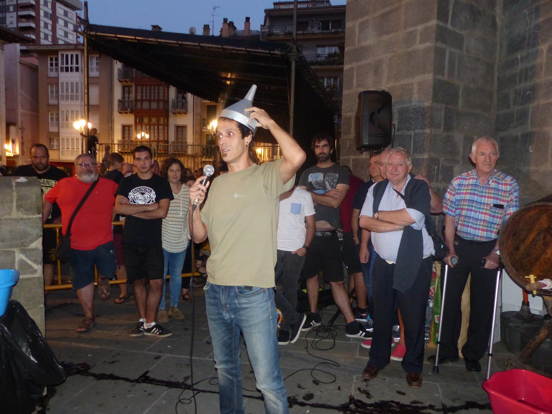 Enbutua eta aitortza, Besaide Mendizale Elkartekoentzat