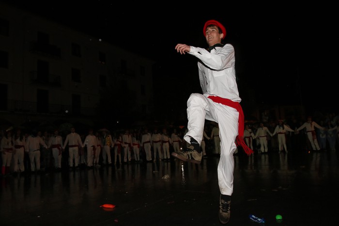 Aretxabaletako kintoen azken dantza saioa - 23