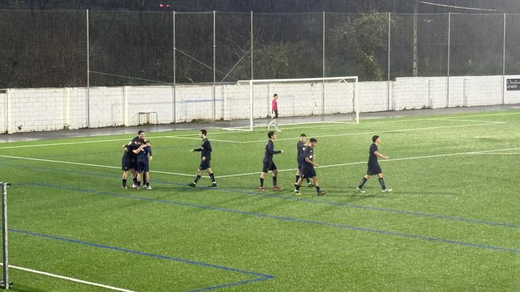 Garaipen borobila lortu du Bergarak Beti Gazte taldearen aurka (4-0)