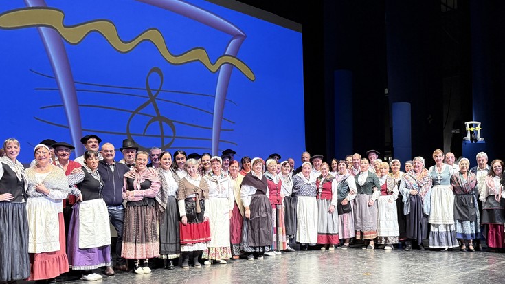 Albistegia: 2025-11-28