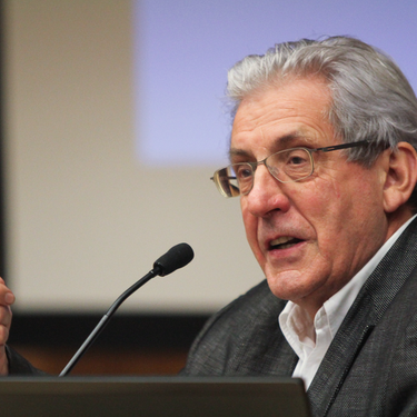 'El secreto de la Naturaleza' dokumentala eta solasaldia