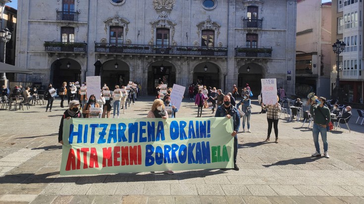 Aita Menniko langileek greba egin dute gaur, hirugarrenez