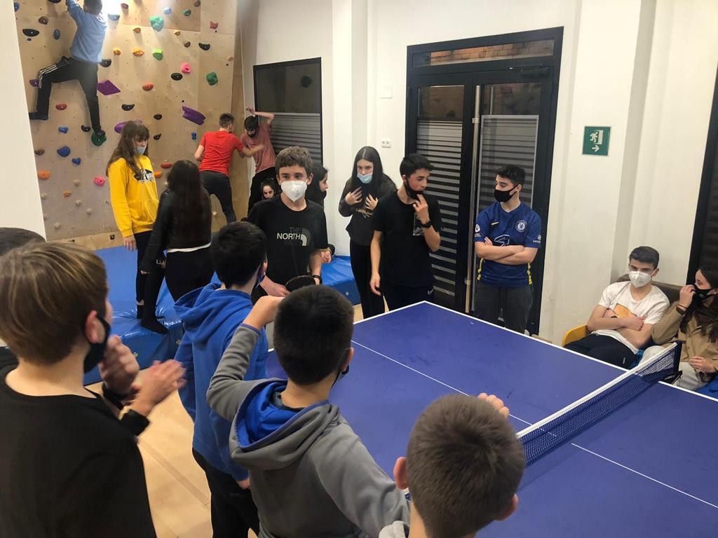 Ping-pong txapelketa egin dute gazte txokoan