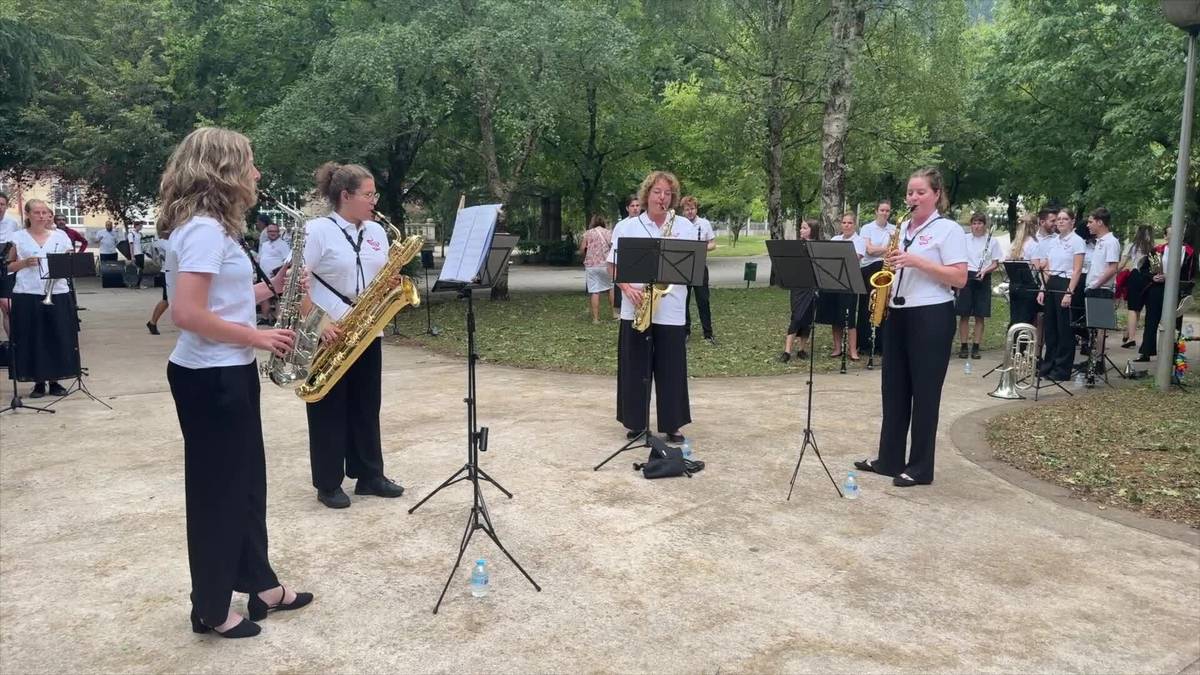 Ad Hoc Oporretako Orkestra, San Juan de Dios ospitaleko egoiliarrekin