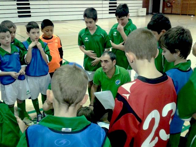 Bailarako gazteei zuzendutako areto futboleko hiruko txapelketa izango da Eskoriatzan, azaroaren 29an