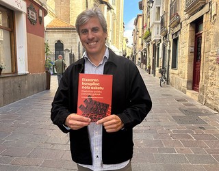 Etxebizitzaren gaia lantzeko saioa, Unai Fernandez de Betoñorekin