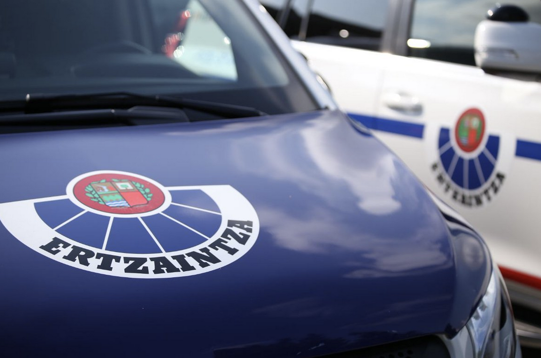 Ertzaintzak gizonezko bat atxilotu du Bergaran, atxilotzeko Europako agindu batengatik