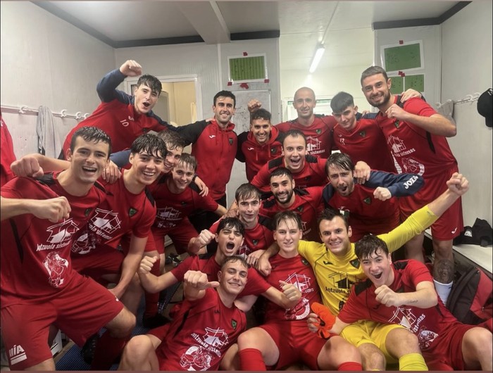 Bederatzi garaipen eta porrotik ez; bolada onean hasiko du igoera fasea Antzuolak