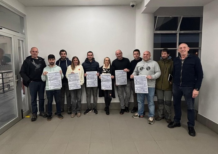 Kirolean errespetua sustatzeko bi gida argitaratu dituzte Bergaran