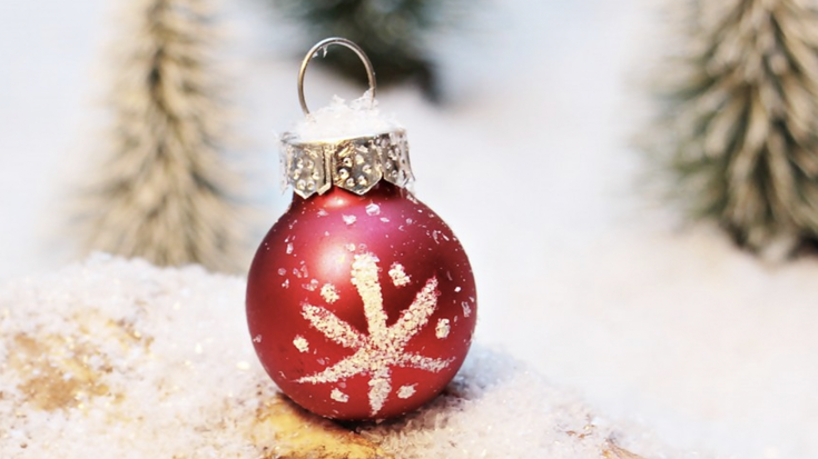 Gabonetako apaingarriak