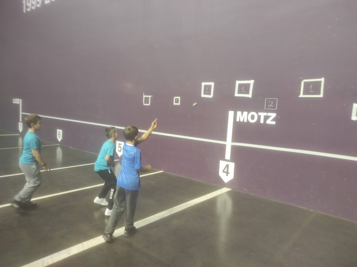 Bueltan dira Leintz Eskola Kiroleko saioak!