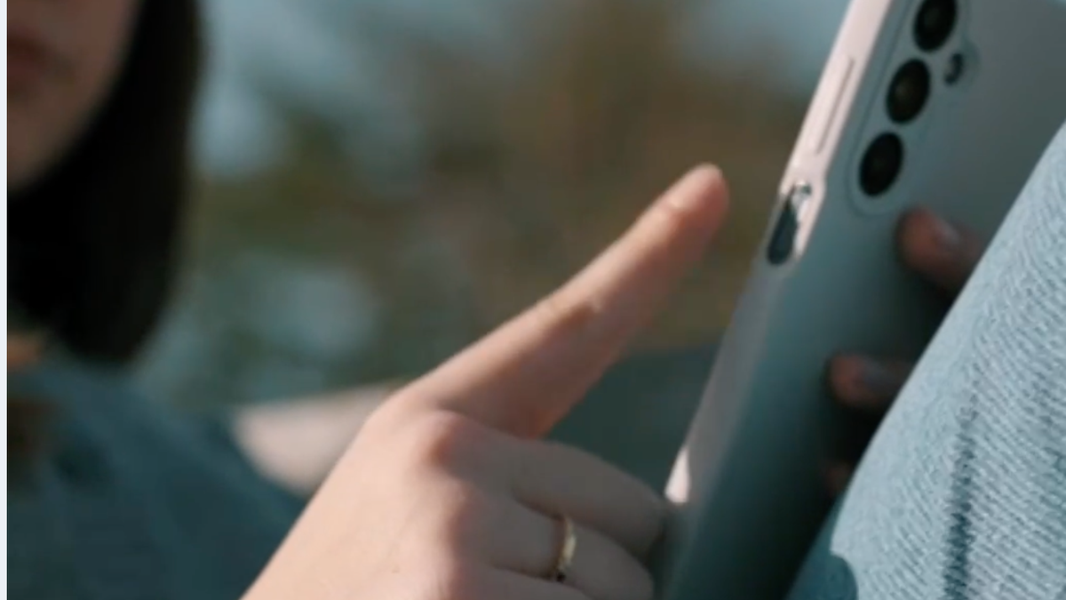 Altxa Burua mugimendura batzeko dei egin dute