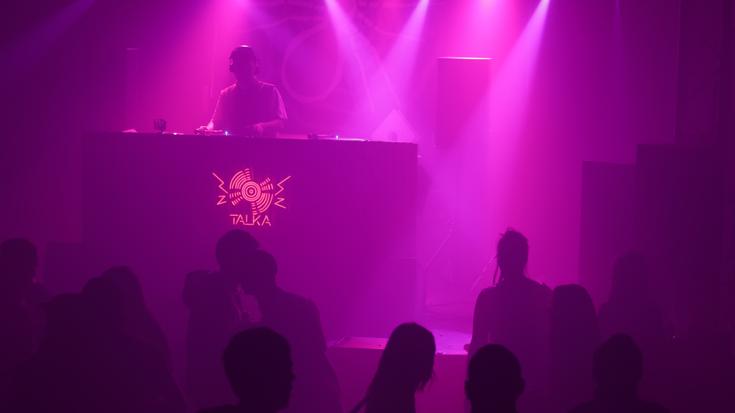 Musika elektronikoarekin gozatu dute Arrasateko gaztetxean