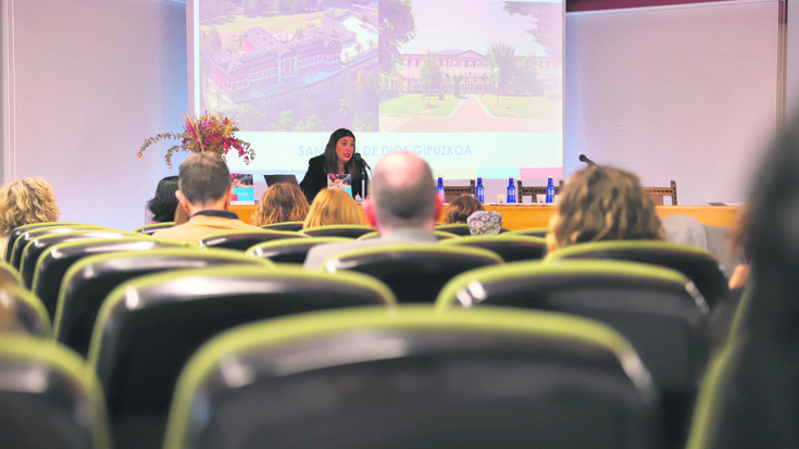 San Juan de Diosek osasun mentalean espezializatutako elkarteen gida osatu du