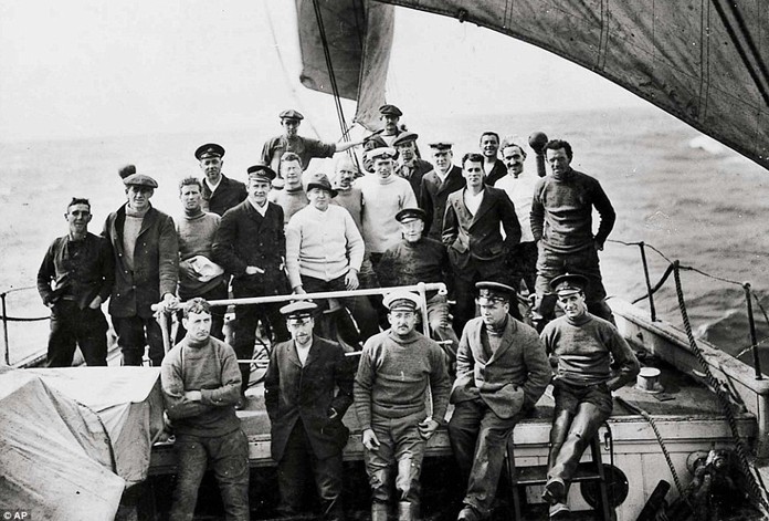 Seigarren olatuan, Shackleton-nen konpainian