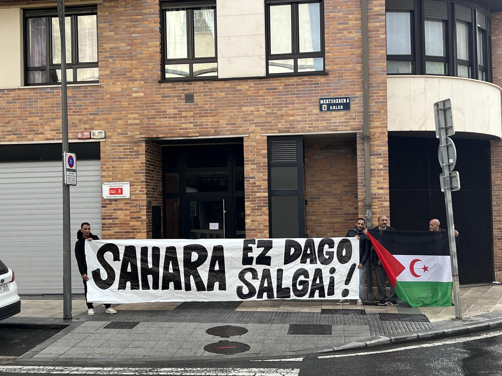 PSOEren jarrerarekin "nazkatuta" daudela salatu dute sahararrek