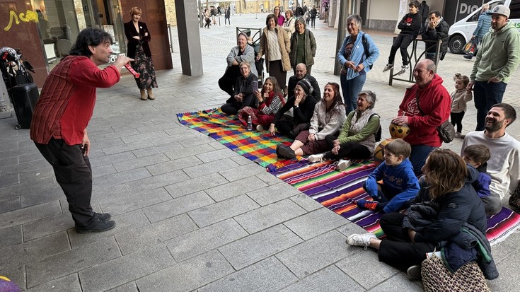 Ahozkotasunari ikusgarritasuna emateko baliatu dute nazioarteko eguna