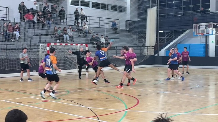 Markagailua iraultzea lortu zuten bergararrek arrasatearren aurkako derbian