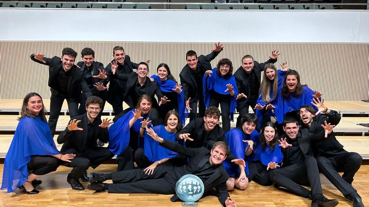 Gaztetasuna eskarmentu bilakatuta Lirika Gaztean