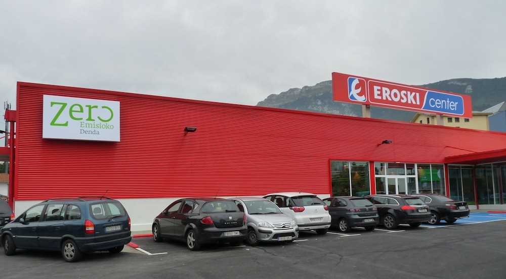 Eroskik oso balorazio positiboa egin du ekarpenen auzian absolbitu egin dutelako