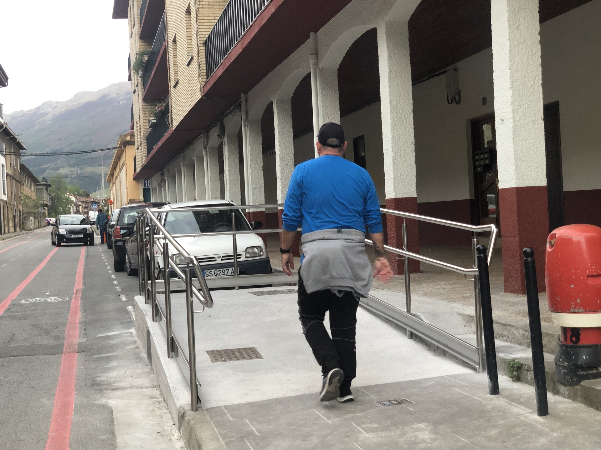 Arrapalak egin dituzte Otadui zuhaiztian