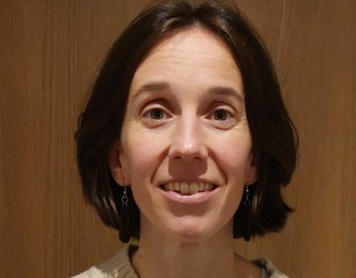 Jone Arregi: "Hasiera batean, testua inori erakutsi gabe, barrenak hustea izan zen nire helburua"