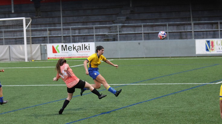 Debagoiena Bailara eta Urolaren arteko partidua argazkitan