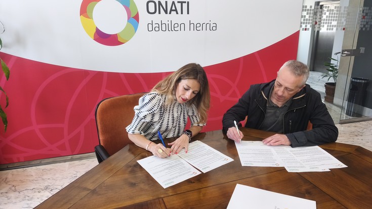 Lankidetza hitzarmena sinatu dute Udalak eta Onekok