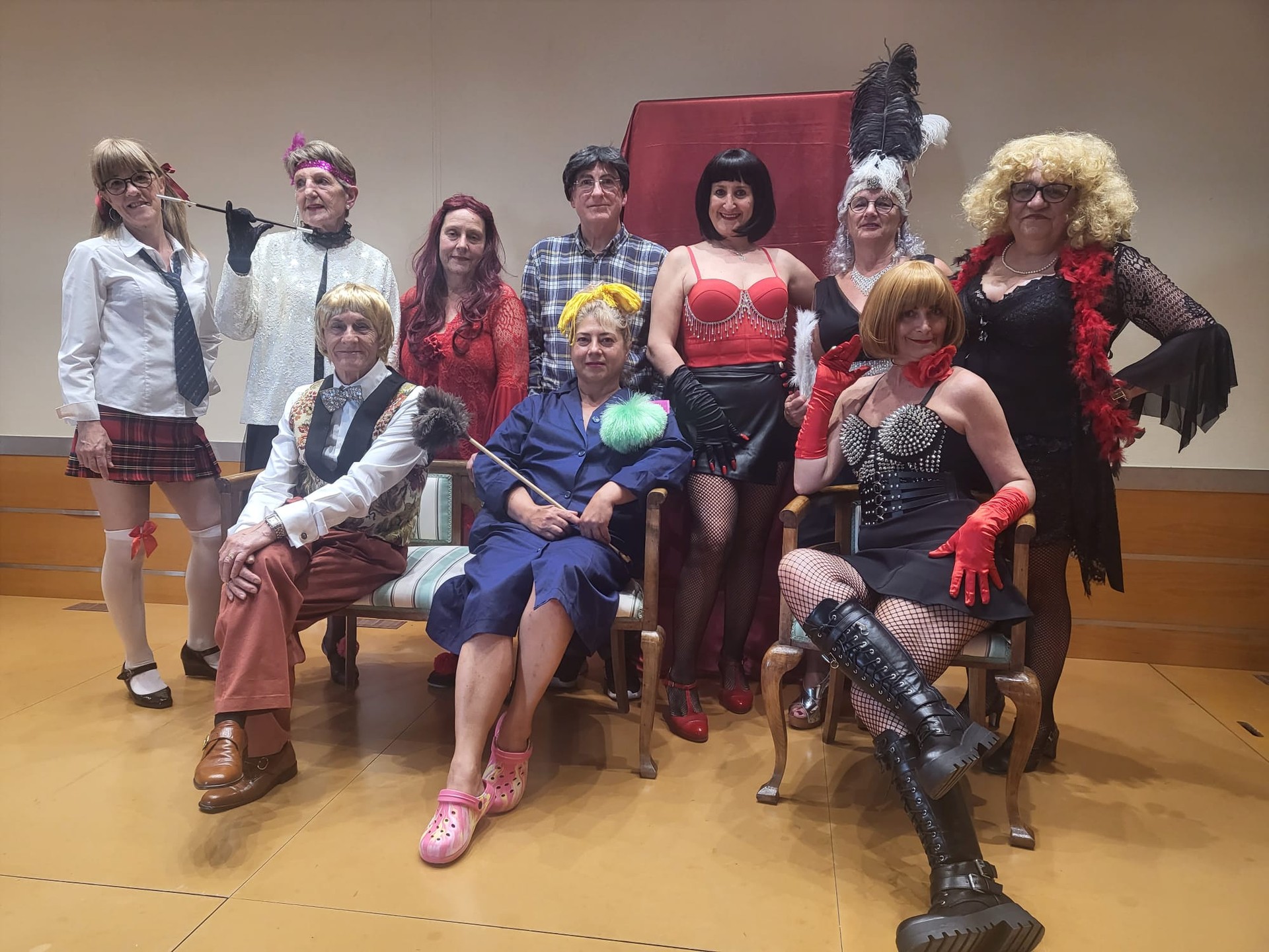 'Chicas... ¡al salón!' antzezlan umoretsua domekan Zaldibarren
