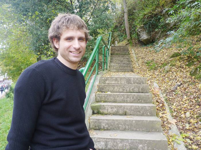 Iñigo Jimenez: "Martin arrantzalearen argazkia lortzeko hamar aldiz joan nintzen errekara"