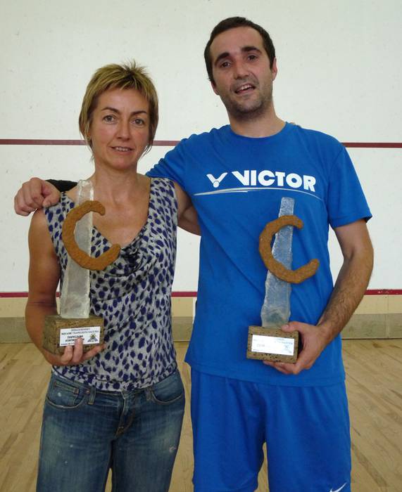 Anabel eta Harriet dira Debagoieneko squash txapeldun berriak