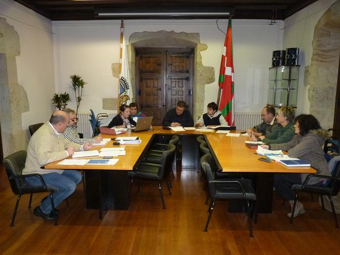 2012rako aurrekontuak izango dituzte berbagai gaurko osokoan