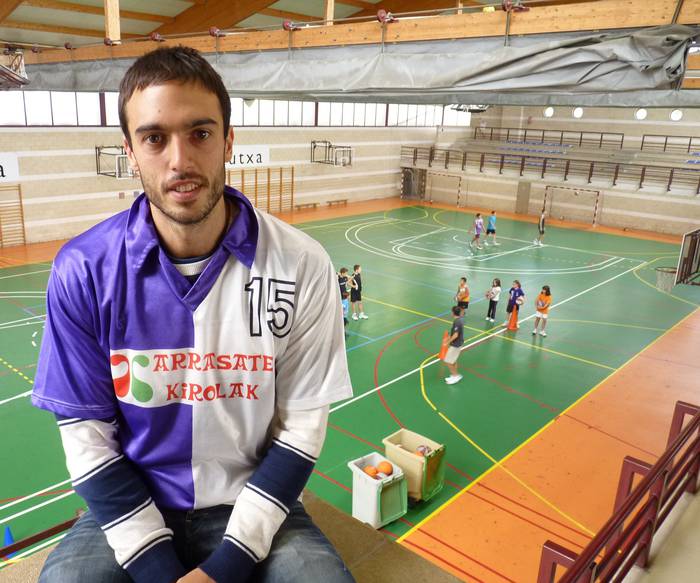 Nestor Calleja: "Jokatzen aritu naizen urteetan irabaztera irten den taldea izan gara; horrek asko betetzen nau" 