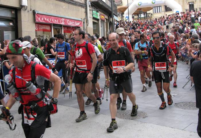 Ehunmilak ultratrail proban laguntzeko bolondresak behar dira 
