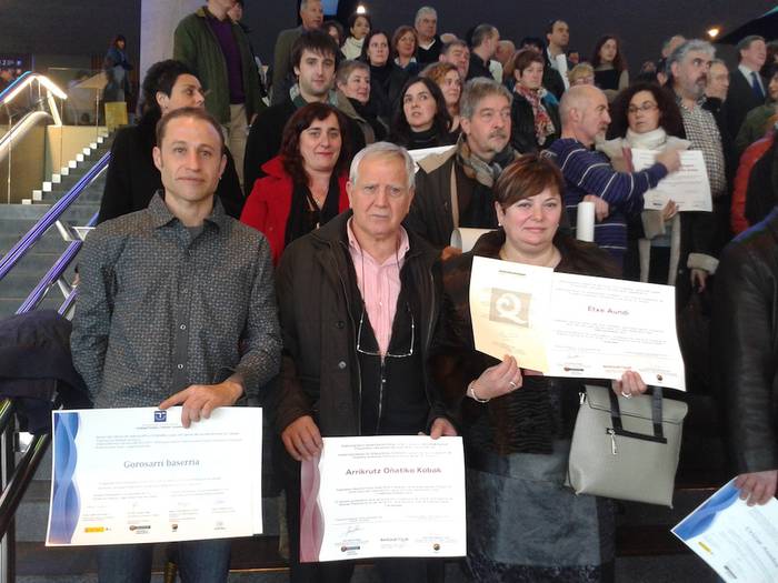 Turismo kalitatearen eta IKT erabileraren 18 diploma Debagoienera