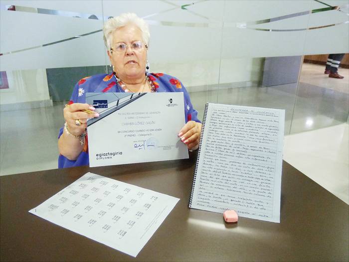Alzheimerraren kontra, lapitza eta papera