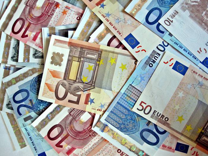 Gaur hasita, gehienez ere, 2.500 eurora arte ordain daiteke dirutan