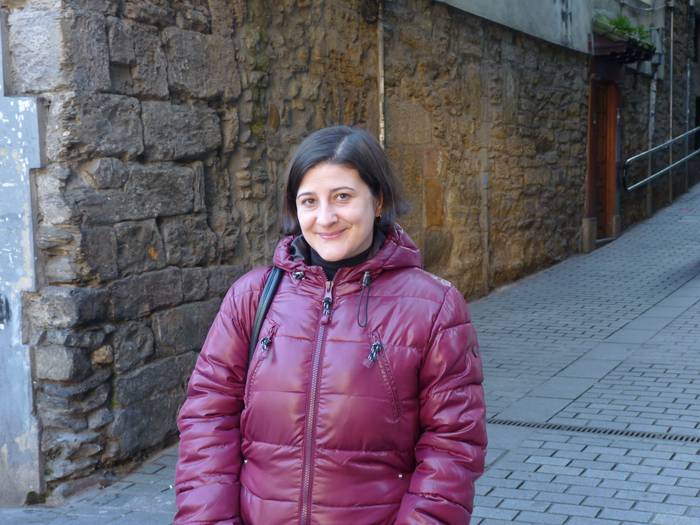 Leire Aperribai: "Hilerokoarekin lotutako sinesmenak apurtzeko, zientifikoki frogatutako tresna baliagarria da"