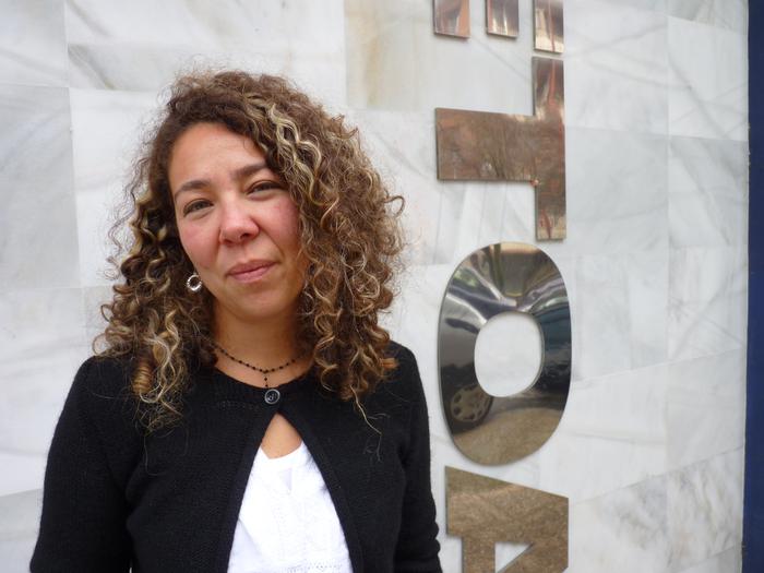 Tania Cañas: "Etorkinek, bertakoek baino %23,5 zerga gehiago ordainduta, ez dute pentsiorik jasotzen"