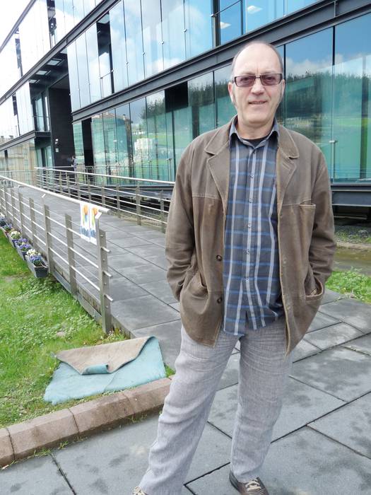 Mikel Irizar: "Helduen alfabetatzean eta hedabideetan eutsi egingo zaie orain arteko laguntzei"