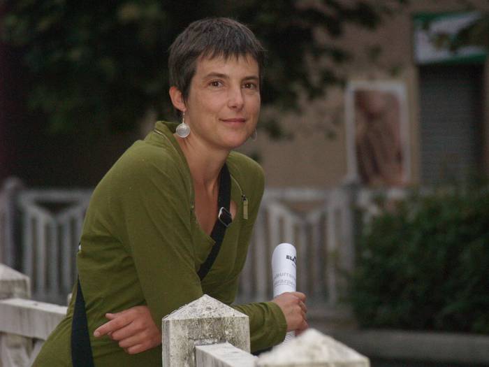 Amaia Muñoa: "Planteatu den euskal kutxen bategitea txarra da, fusioak bankarizazioa dakarrelako" 