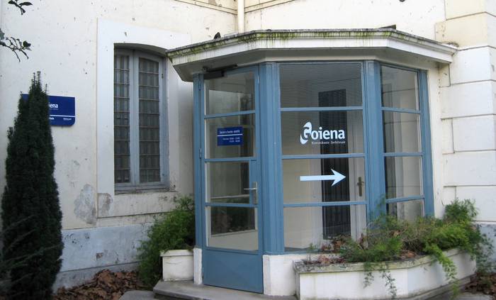 Goienak Bergarako egoitza itxi eta Arrasaten batuko du lan taldea